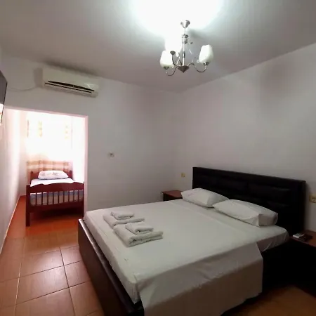 Apartment Enad *